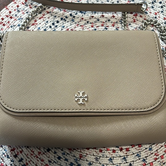 Tory Burch crossbody - Picture 3 of 6